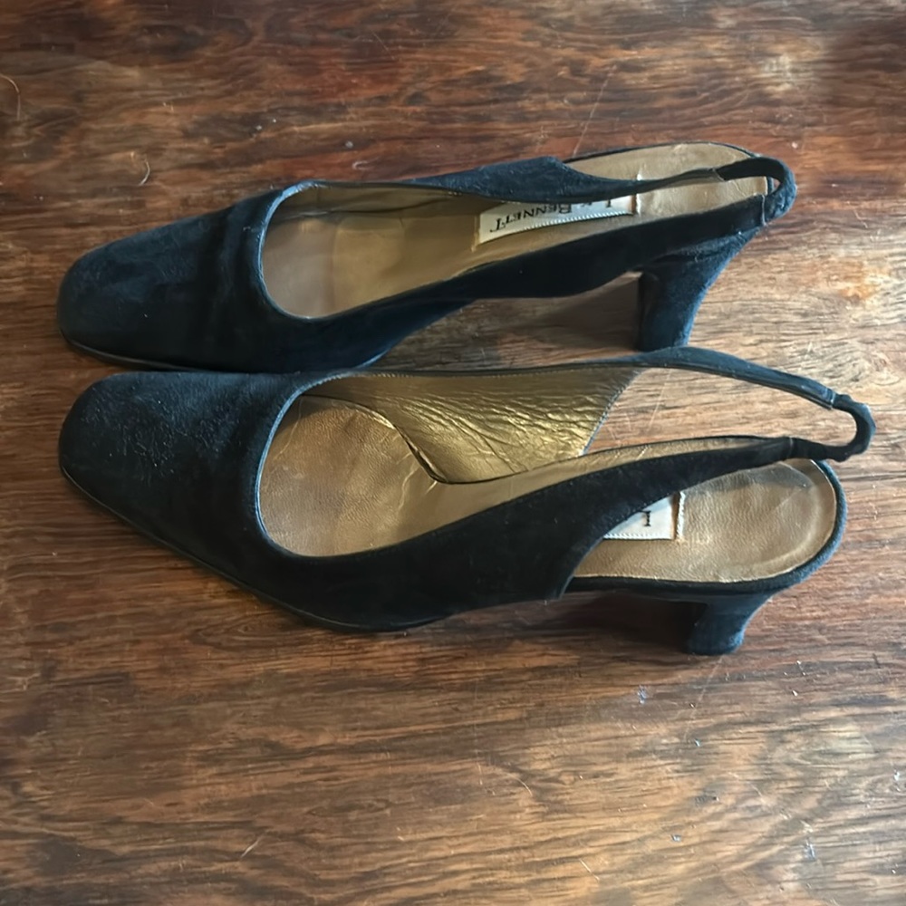 L K Bennet Navy blue suede slingbacks. Size 7